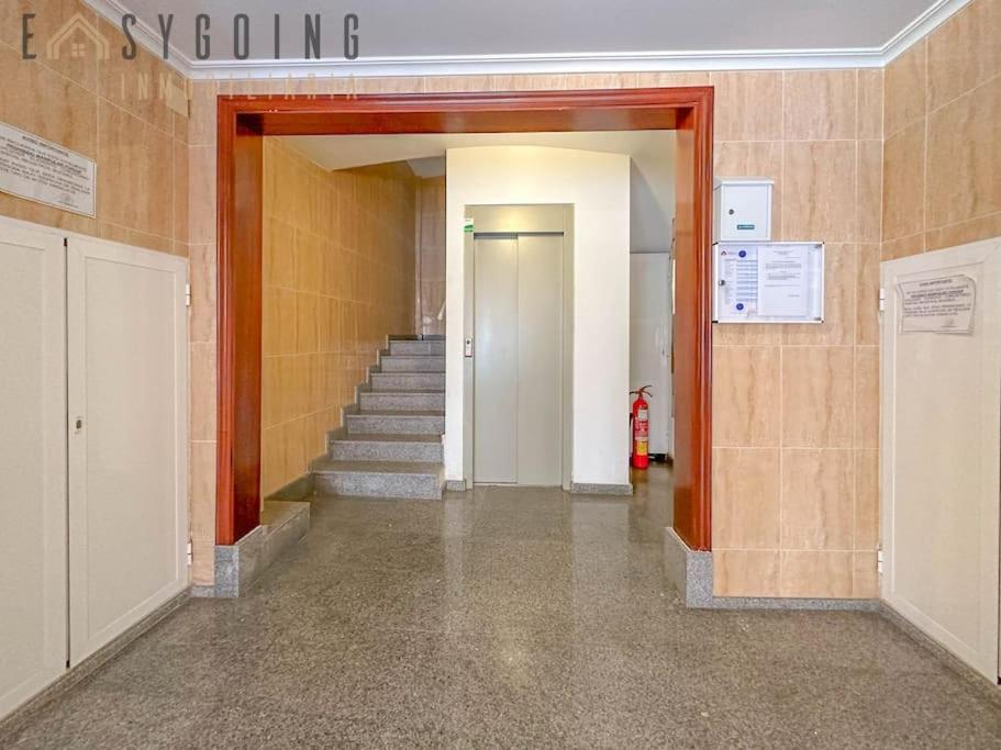 Bright Apartment In The Centre 圣波拉 外观 照片